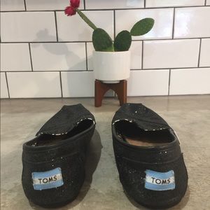 Toms Black Glitter size 9
